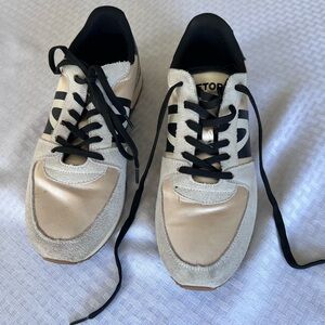 Women’s Size 9 Tretorn Loyola 2.0 Beige/Taupe/Black Sneaker